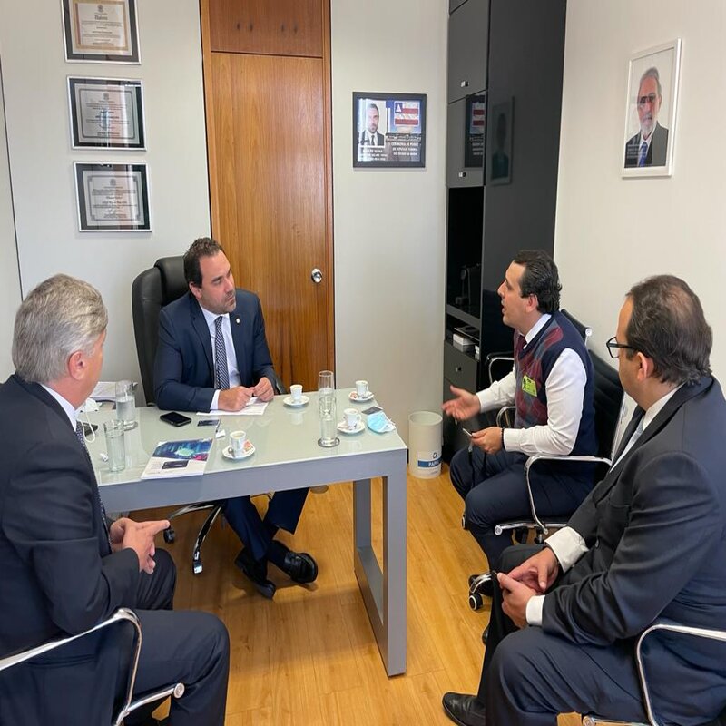 ABAAI busca apoio para setor com relator da reforma tributária