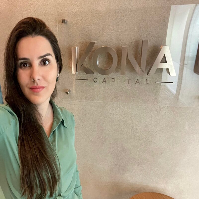 Fluxo: Karine Monteiro e Gilvandro Matos chegam na Kona Capital