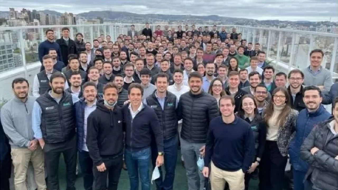 Justiça aceita ação de indenização que pede R$10 mi a XP e Ável