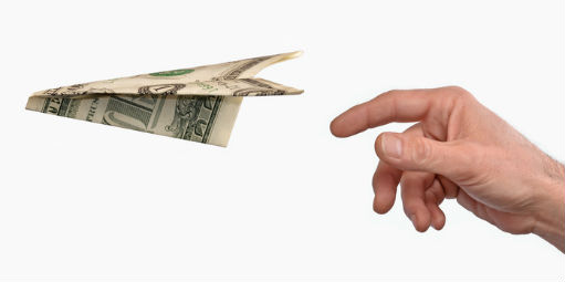 Brasileiro mira investimentos internacionais para preservar capital