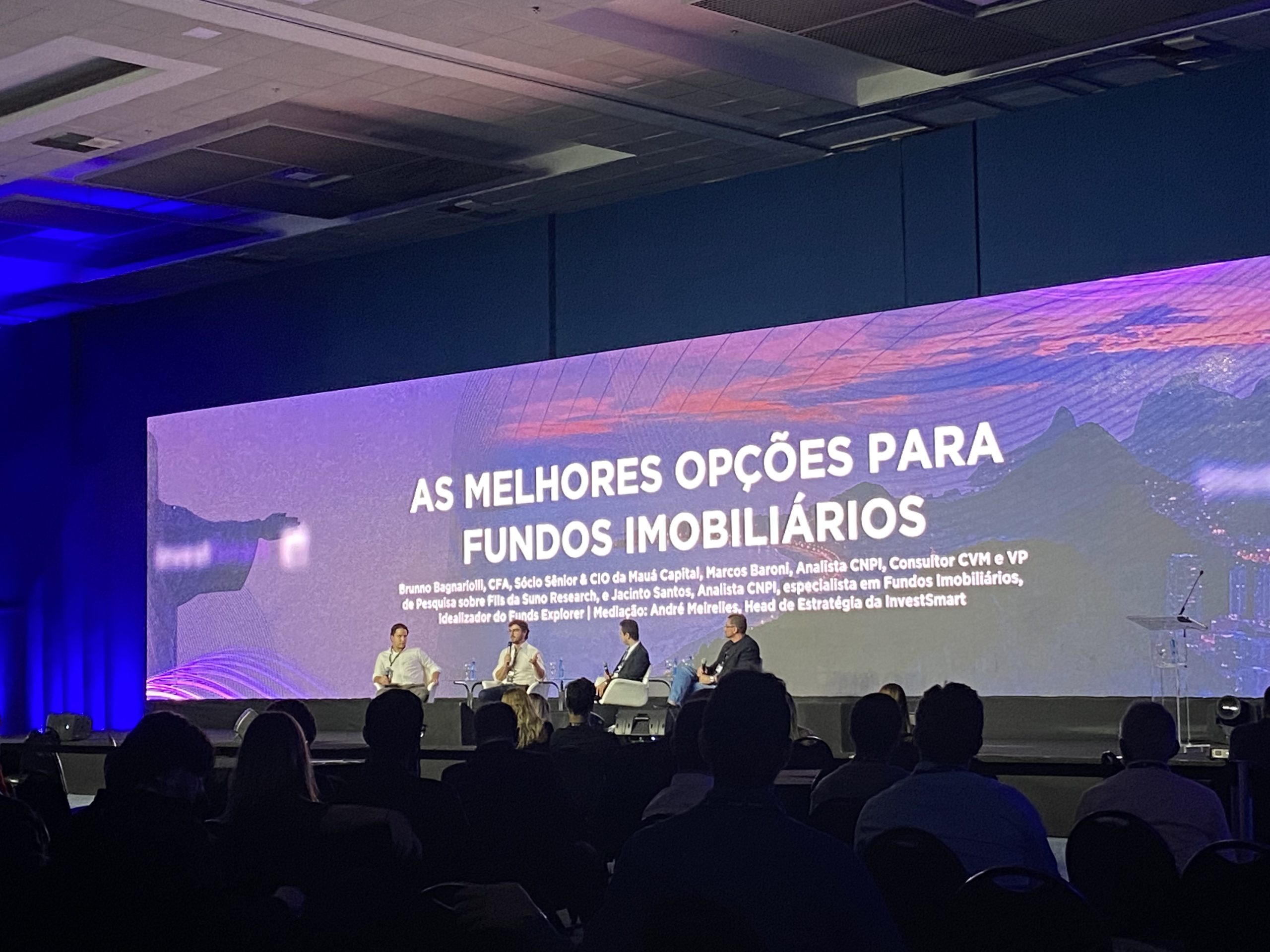 InvestSmart. Palestrantes destacam principais opções de fundos imobiliários 