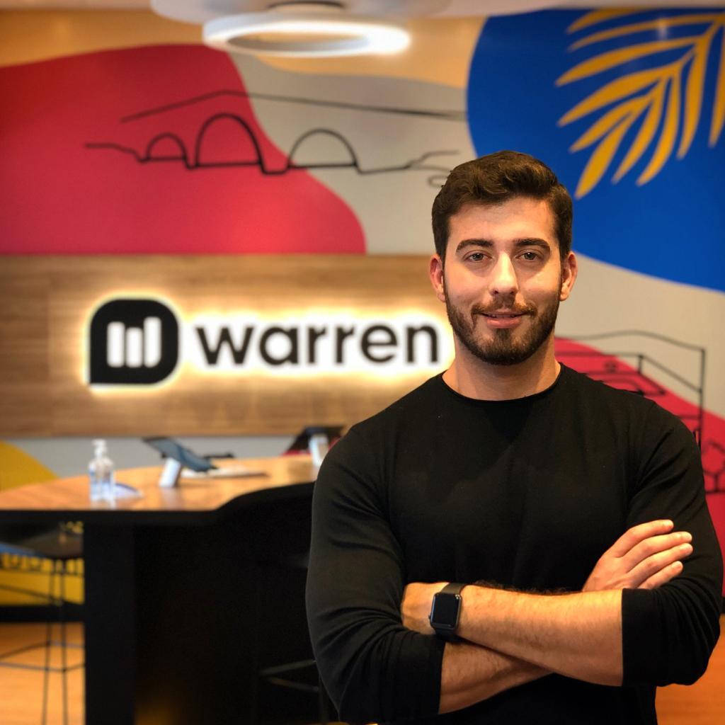 Warren e Azos firmam parceria para incluir seguro no planejamento financeiro de clientes