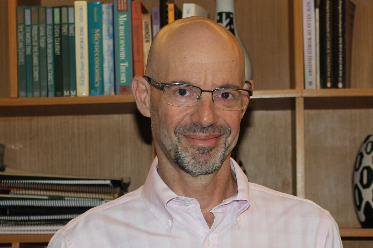 Palestra gratuita e on-line discute atual cenário e perspectivas para a economia com Alexandre Schwartsman