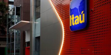 Itaú Asset traz ex-Vista e ex-Truxt para gestão de fundos macro