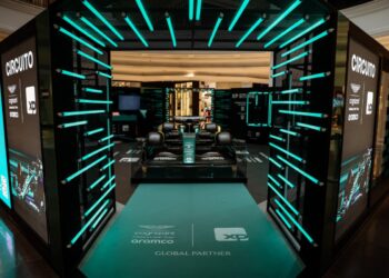 XP e Aston Martin F1® Team levam ‘circuito’ ao Rio de Janeiro 