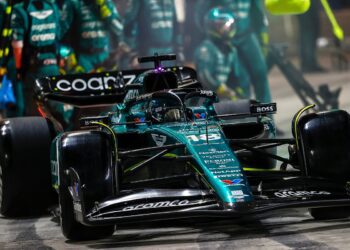 XP oferece kit com mochila e mini capacete da Aston Martin para novos clientes